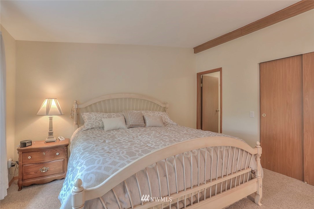 23925 7th Place West Bothell, WA 98021 - Photo 12 of 25