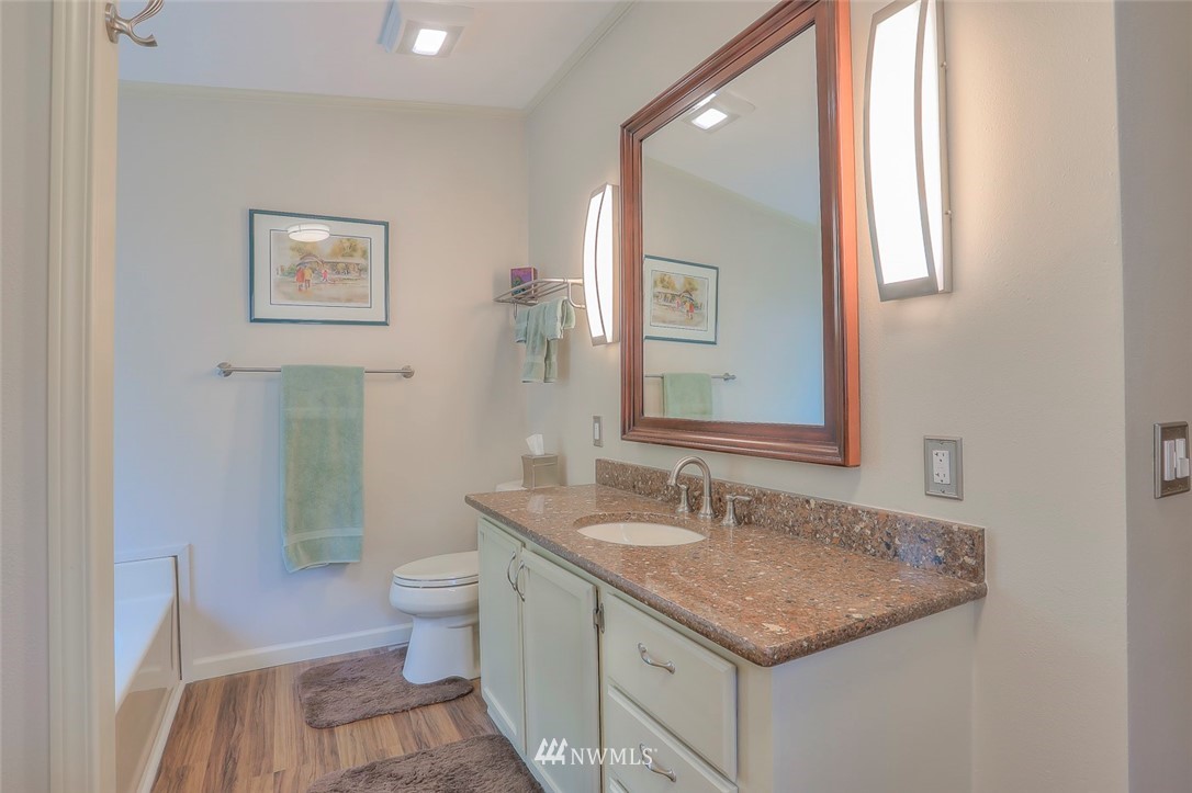 23925 7th Place West Bothell, WA 98021 - Photo 13 of 25