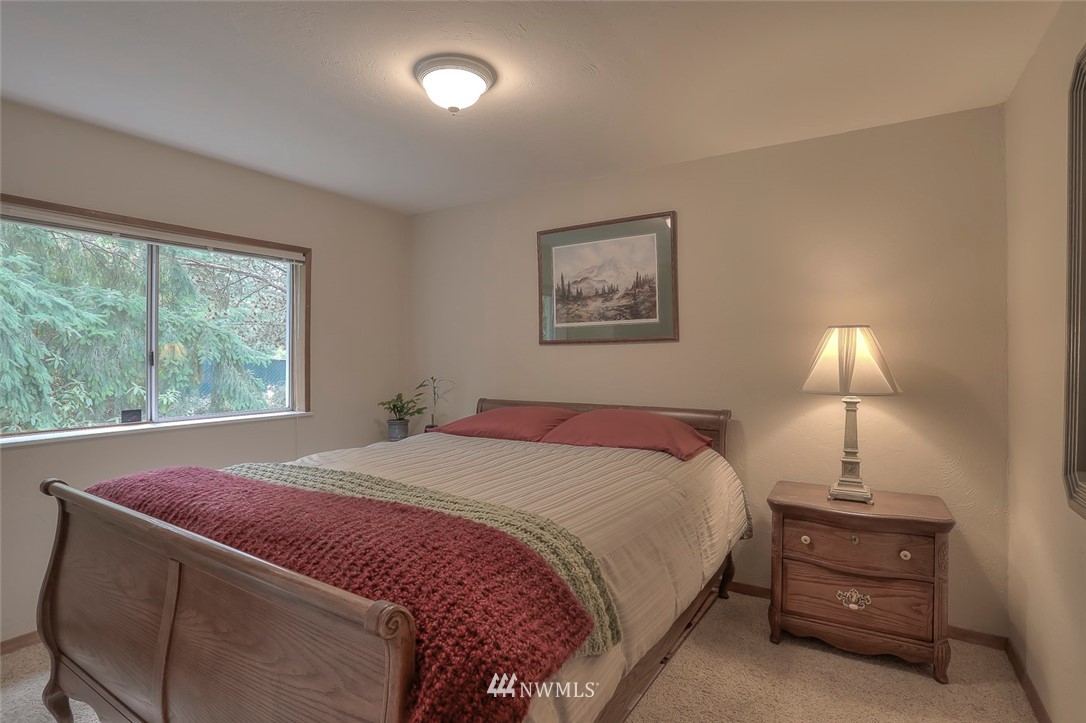 23925 7th Place West Bothell, WA 98021 - Photo 15 of 25