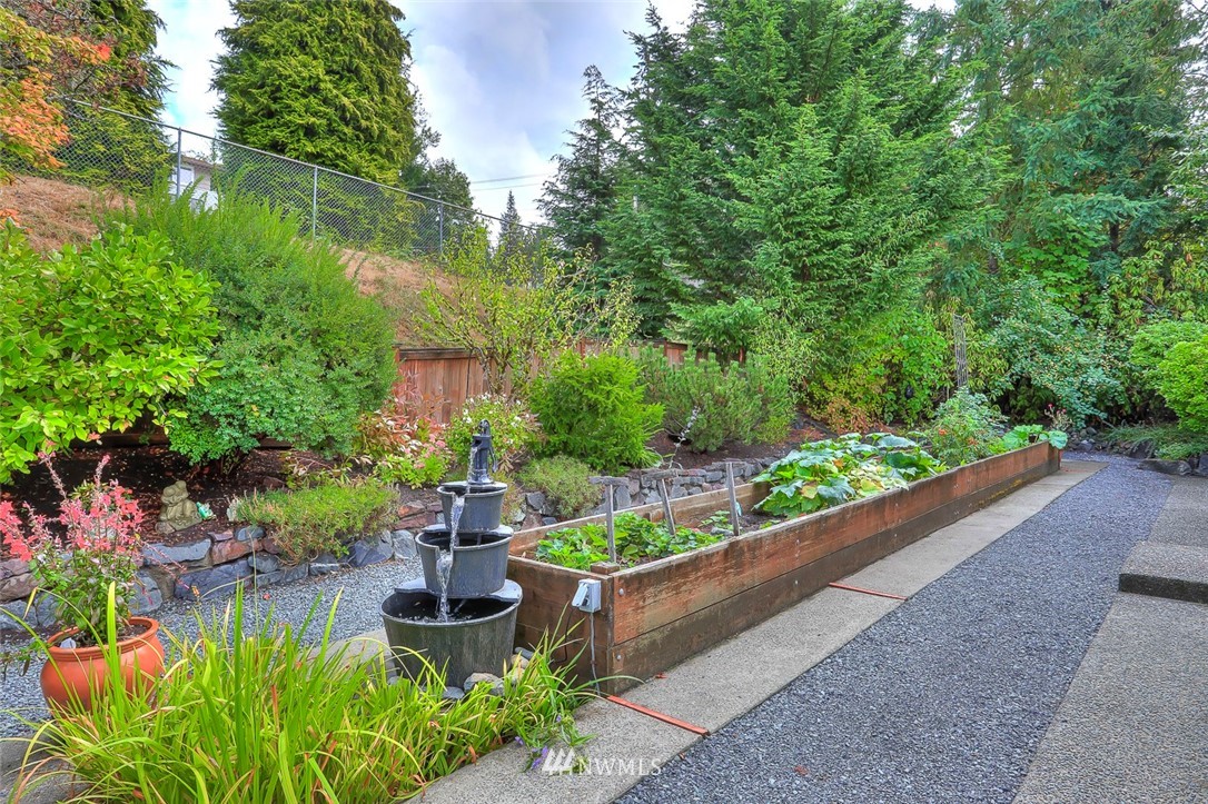 23925 7th Place West Bothell, WA 98021 - Photo 21 of 25