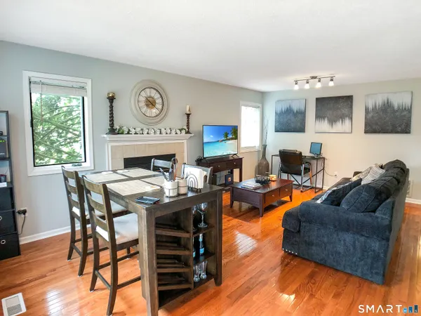 $350,000 | 1 Glenrock, Unit 1, Norwalk, CT 06850