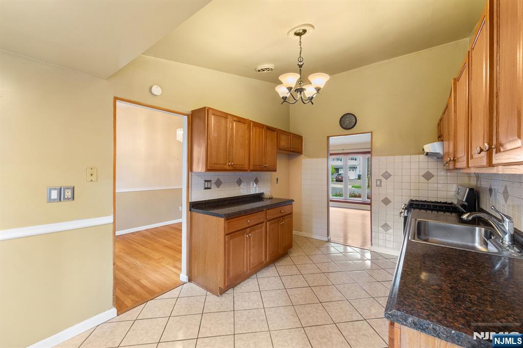 39 Hastings Road Old Bridge, NJ 08857 - Photo 23 of 44 Gallery Image 23