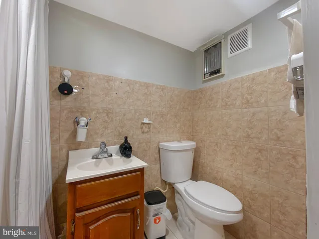 $229,900 | 229 East Rockland Street, Philadelphia, PA 19120