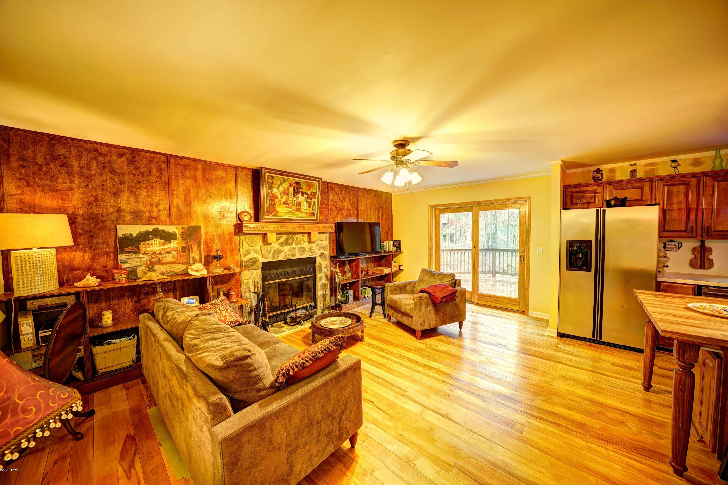 Livingroom 1