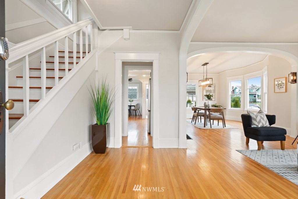 1631 Oakes Avenue Everett, WA 98201 - Photo 7 of 39 a living room with furniture and a wooden floor
