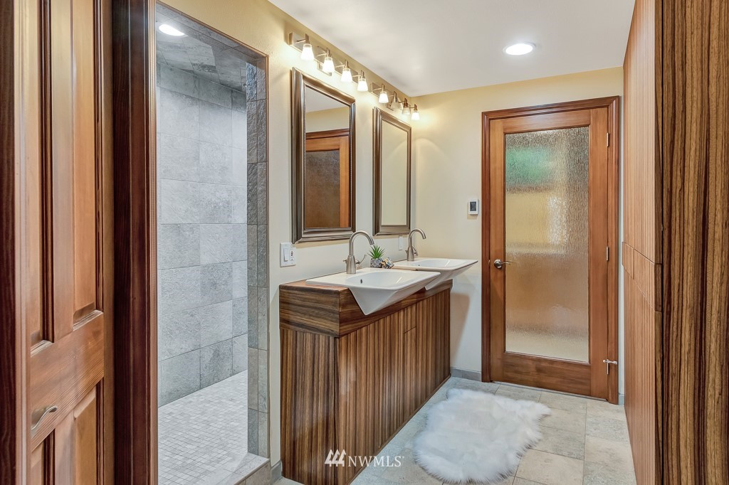 6059 South Roxbury Street Seattle, WA 98118 - Photo 27 of 40 Gallery Image 27