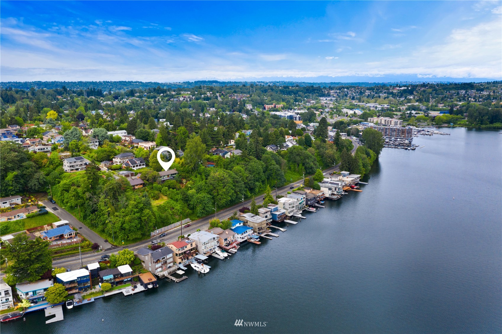 6059 South Roxbury Street Seattle, WA 98118 - Photo 3 of 40 Gallery Image 3
