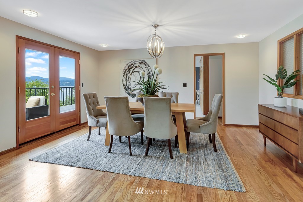 6059 South Roxbury Street Seattle, WA 98118 - Photo 8 of 40 Gallery Image 8