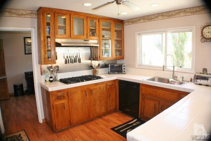 2121 Cheam Avenue Simi Valley, CA 93063 - Photo 11 of 36 Additional Photo