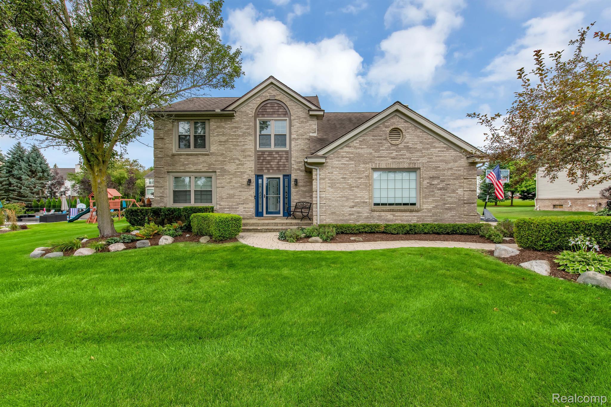 3878 Kossuth Road Lake Orion, MI 48360 - Photo 1 of 40 Welcome home!
