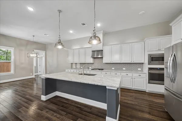 $620,000 | 151 Jacks Corner Drive, Montgomery, TX 77316