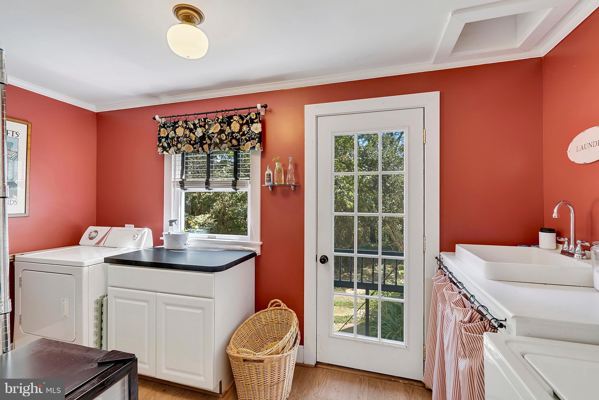 6398 Stoney Road Midland, VA 22728 - Photo 13 of 30 Laundry Room