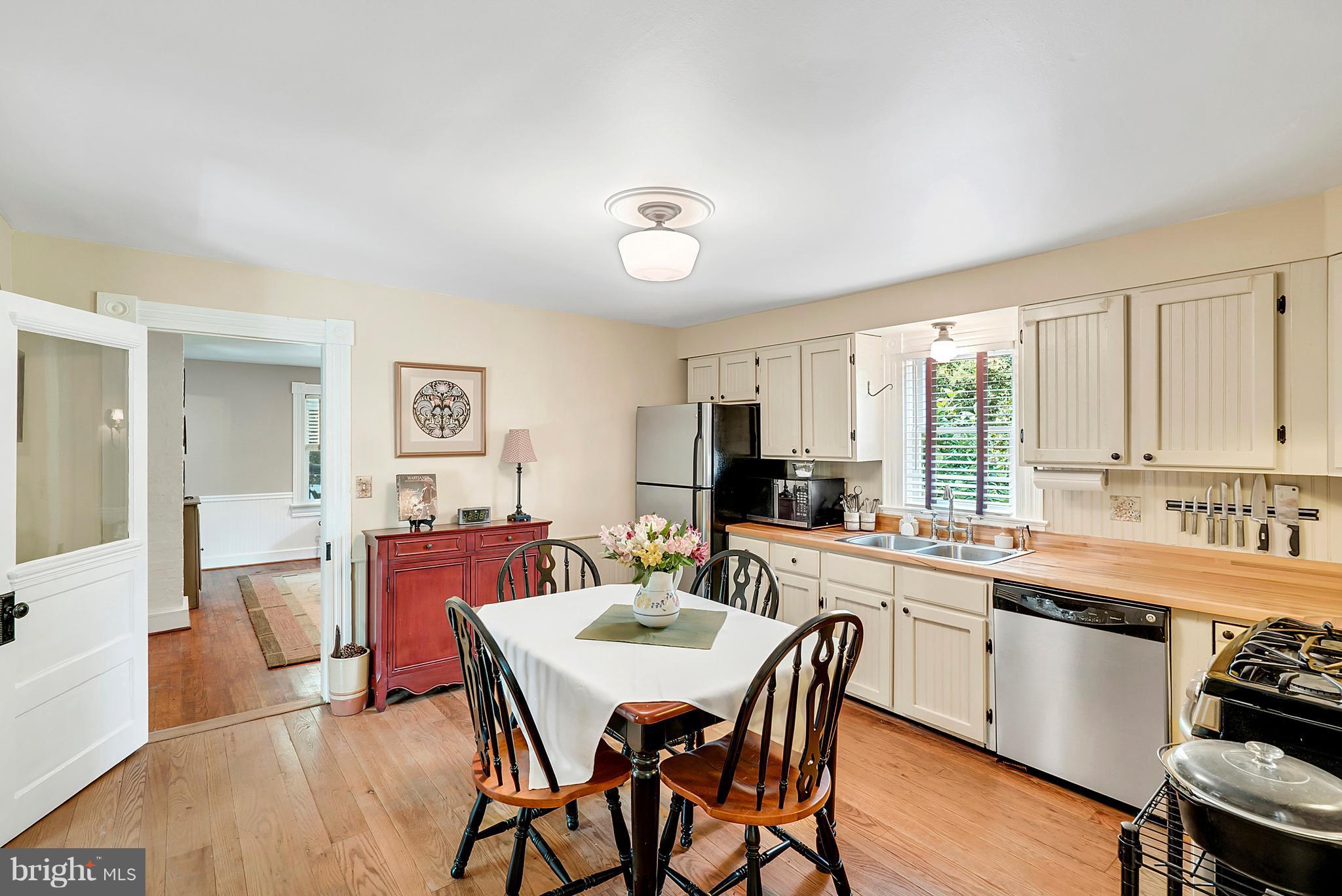 6398 Stoney Road Midland, VA 22728 - Photo 9 of 30 Kitchen