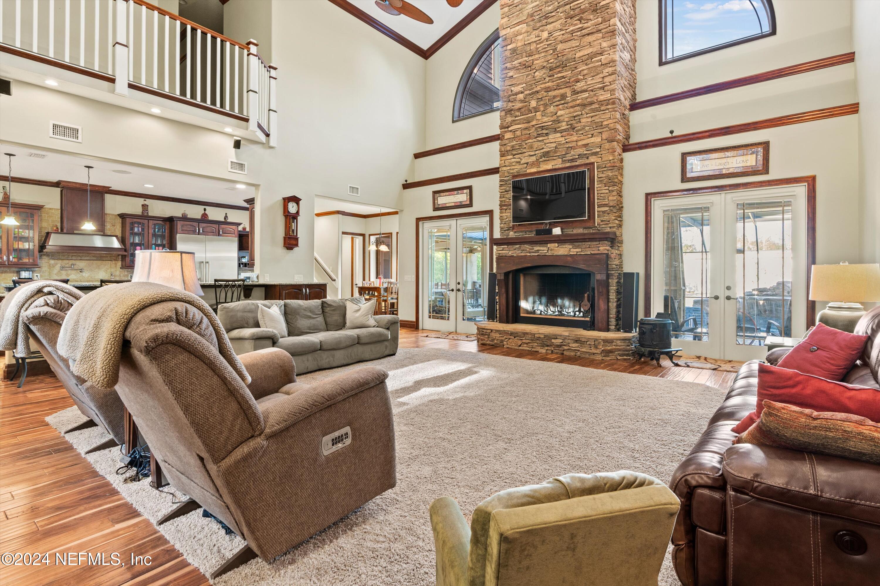 1315 Whispering Pines Road St. Johns, FL 32259 - Photo 18 of 44 12-Living Room