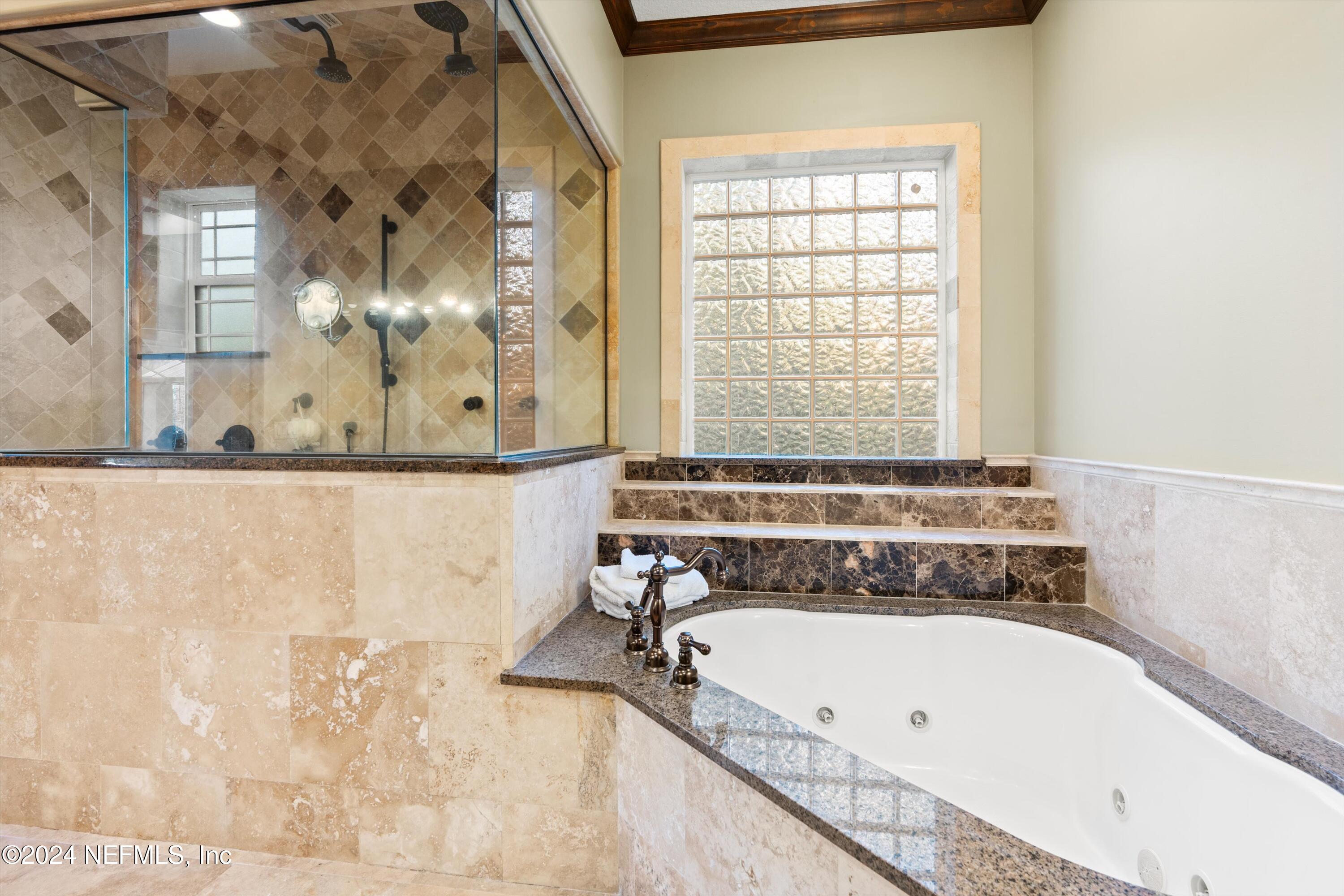 1315 Whispering Pines Road St. Johns, FL 32259 - Photo 29 of 44 24-Whirlpool Tub