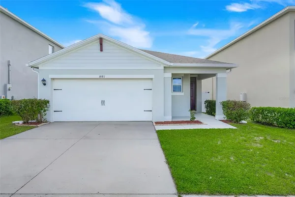 $2,200 | 3881 Brant Place, Leesburg, FL 34748