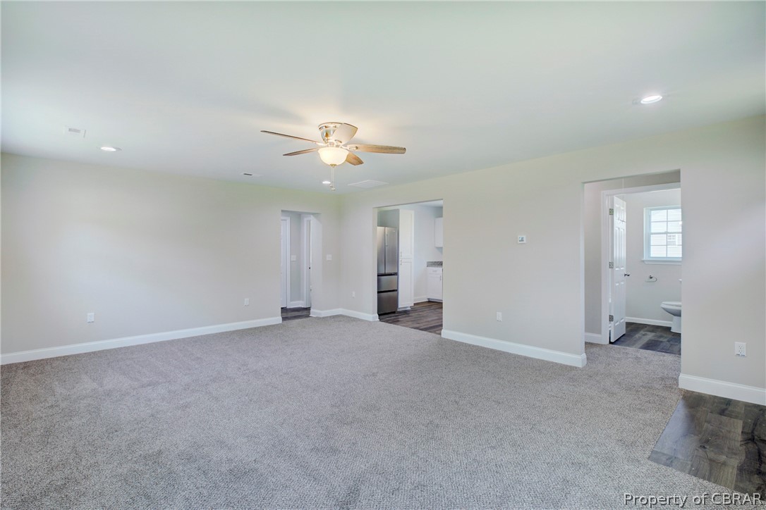 7248 Griffin Road Gloucester, VA 23061 - Photo 17 of 22 Gallery Image 17