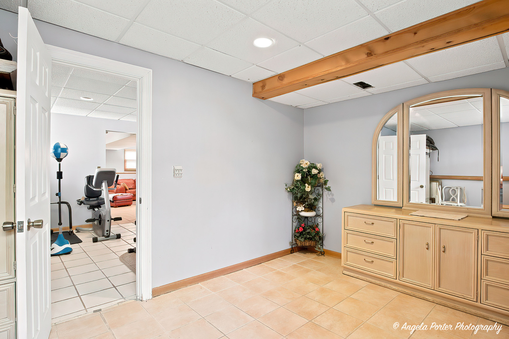 2494 Forest View Road Lindenhurst, IL 60046 - Photo 20 of 29