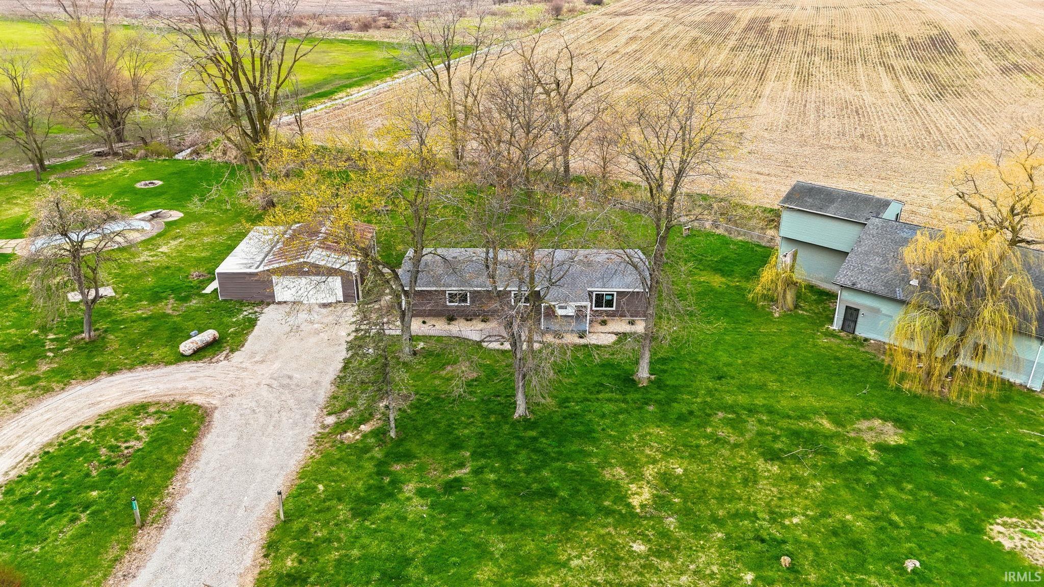 7329 Butt Road Fort Wayne, IN 46818 - Photo 3 of 29