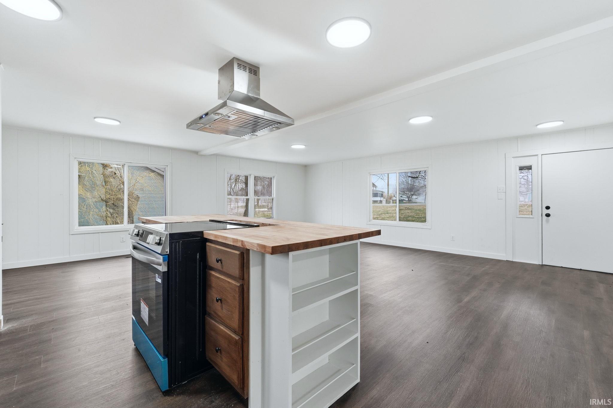 7329 Butt Road Fort Wayne, IN 46818 - Photo 7 of 29