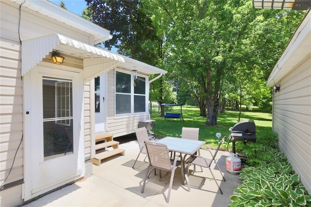 3719 Rudolph Road Eau Claire, WI 54701 - Photo 23 of 29 Gallery Image 23
