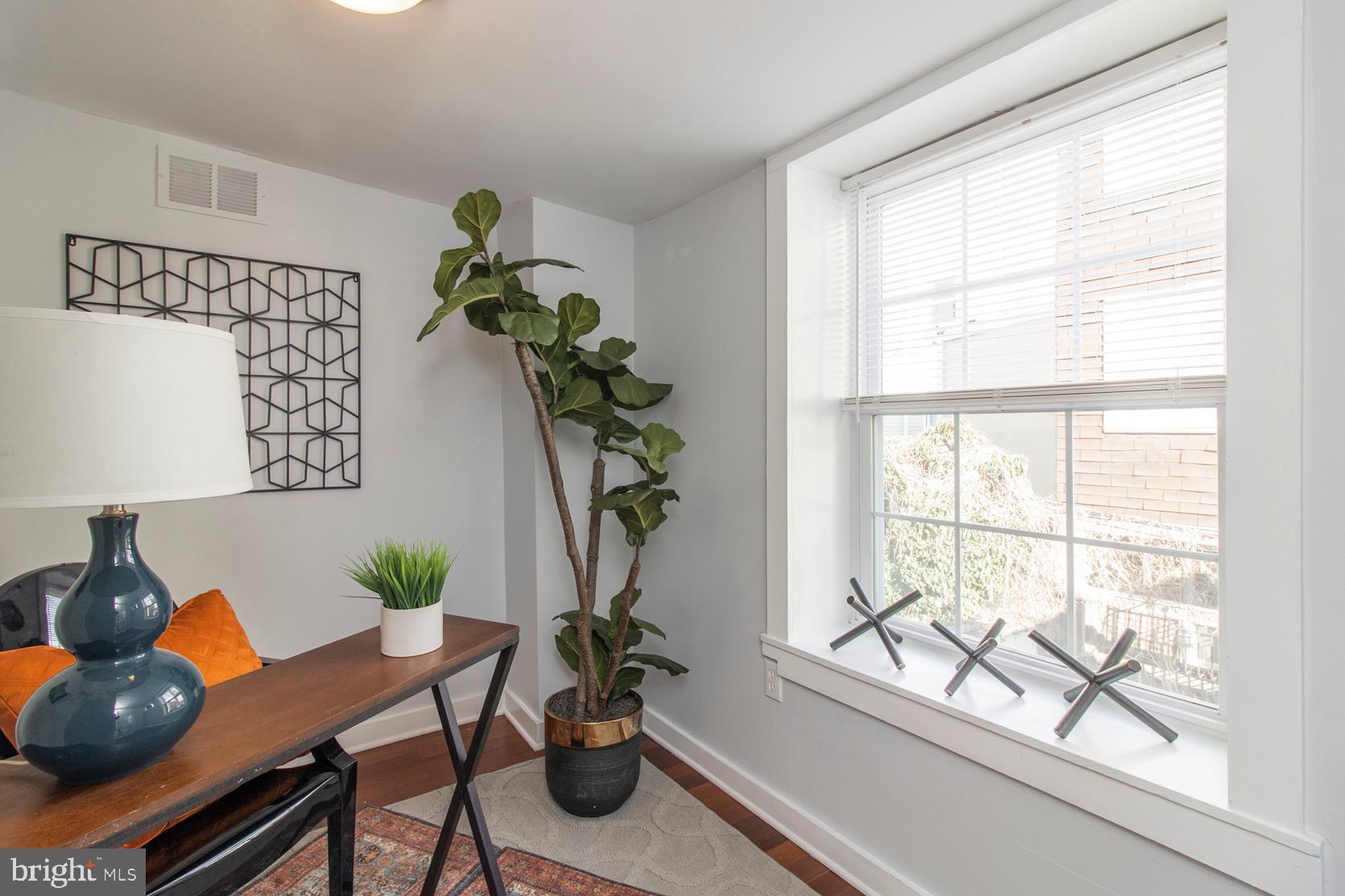 1725 Webster Street Philadelphia, PA 19146 - Photo 16 of 27