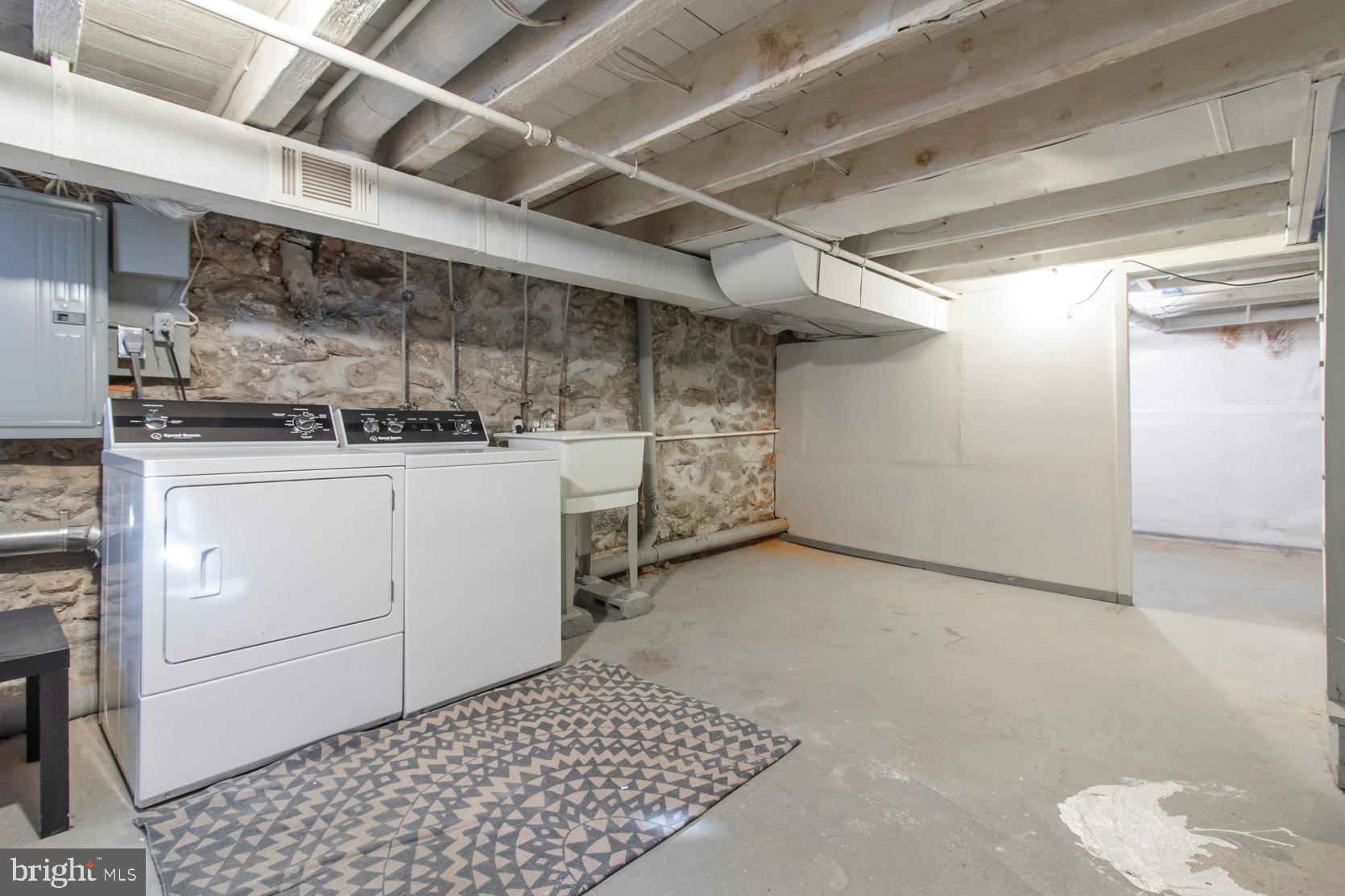 1725 Webster Street Philadelphia, PA 19146 - Photo 24 of 27
