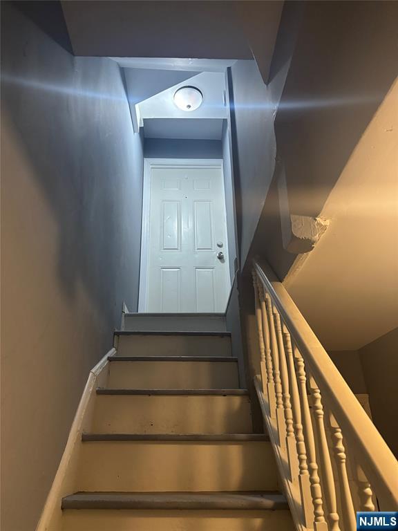 792 South 15th Street, Unit 2 Newark, NJ 07108 - Photo 10 of 10 a view of entryway