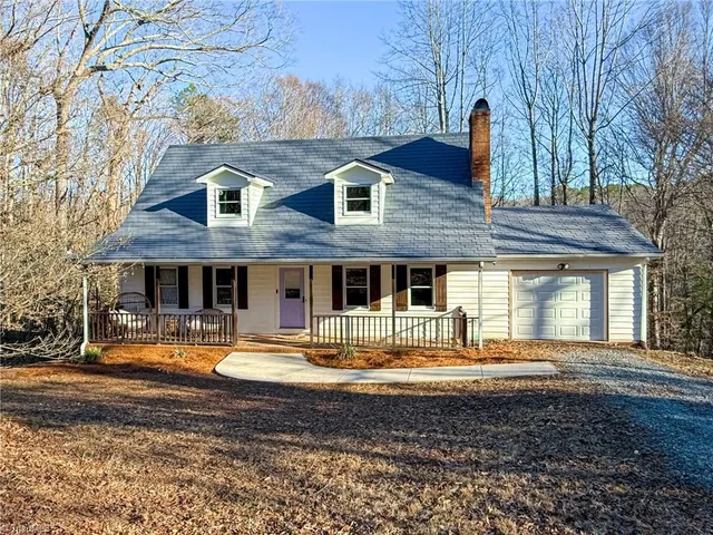 $560,000 | 1410 West Old Phillips Road, Pinnacle, NC 27043