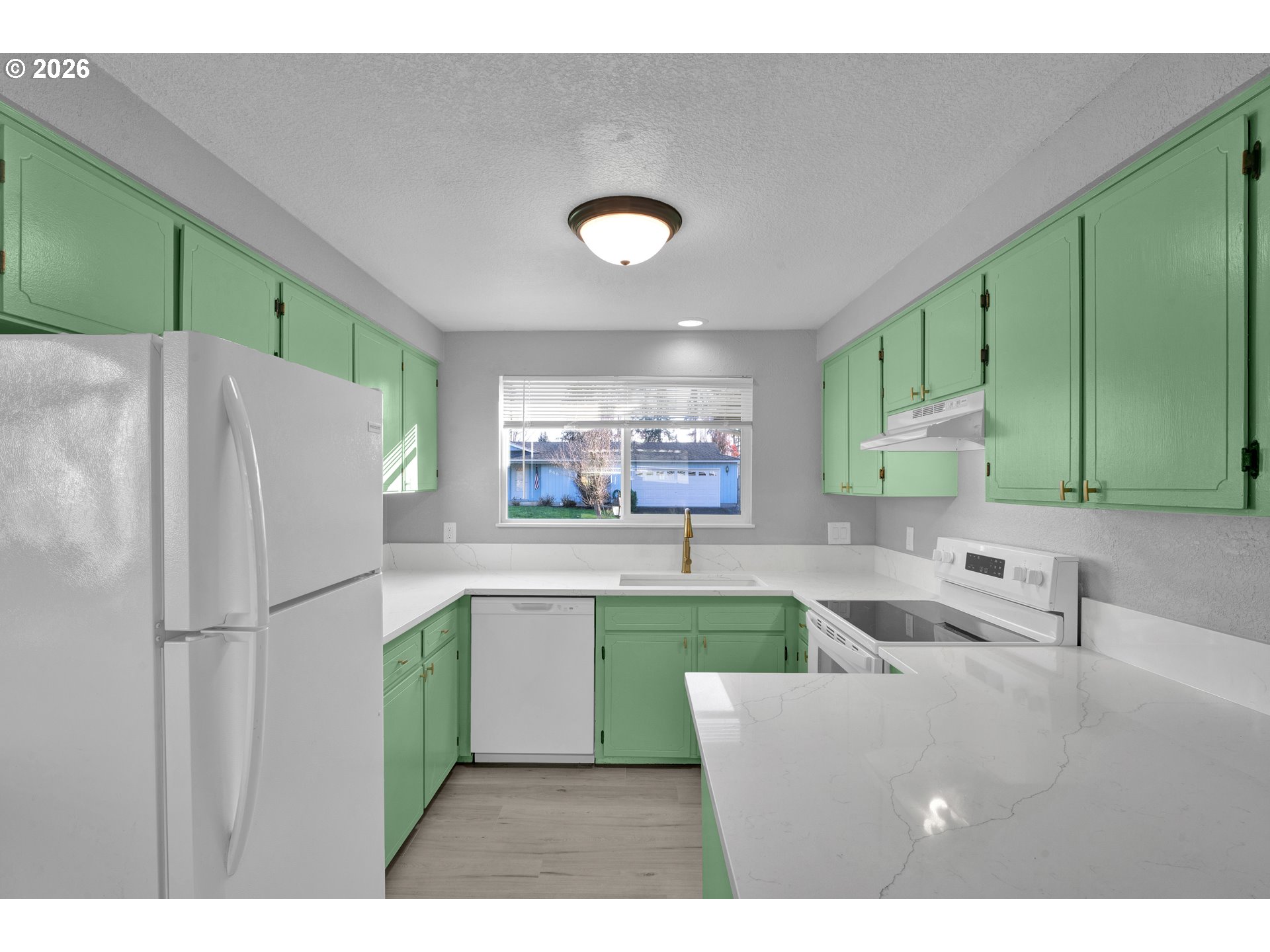 520 South 51st Place Springfield, OR 97478 - Photo 11 of 44