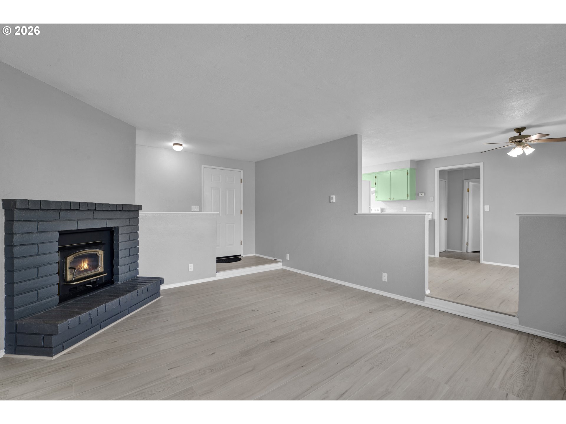 520 South 51st Place Springfield, OR 97478 - Photo 7 of 44