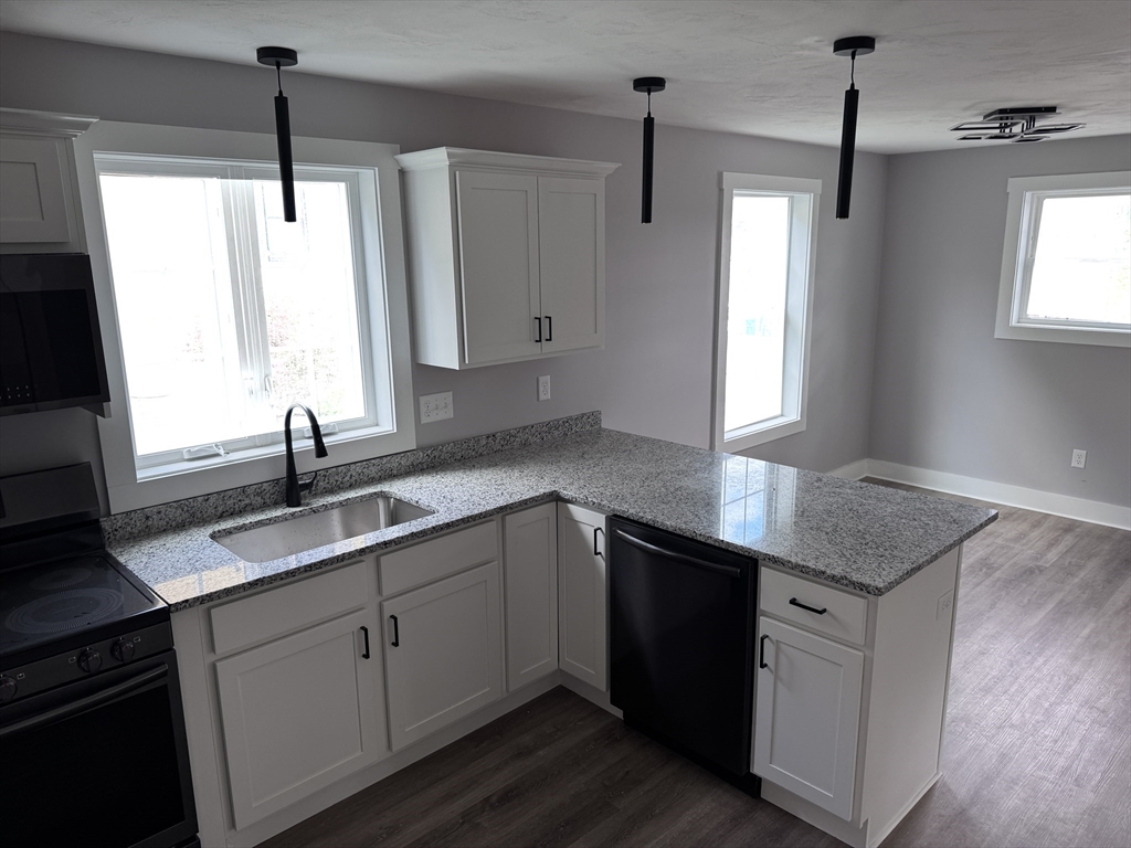 167 South Row Road Lunenburg, MA 01462 - Photo 12 of 26