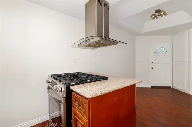 $450,000 | 5738 Skyview Way, Unit C, Agoura Hills, CA 91301