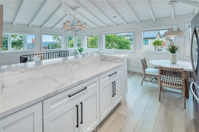 $10,000 | 410 Acacia Avenue, Corona del Mar, CA 92625