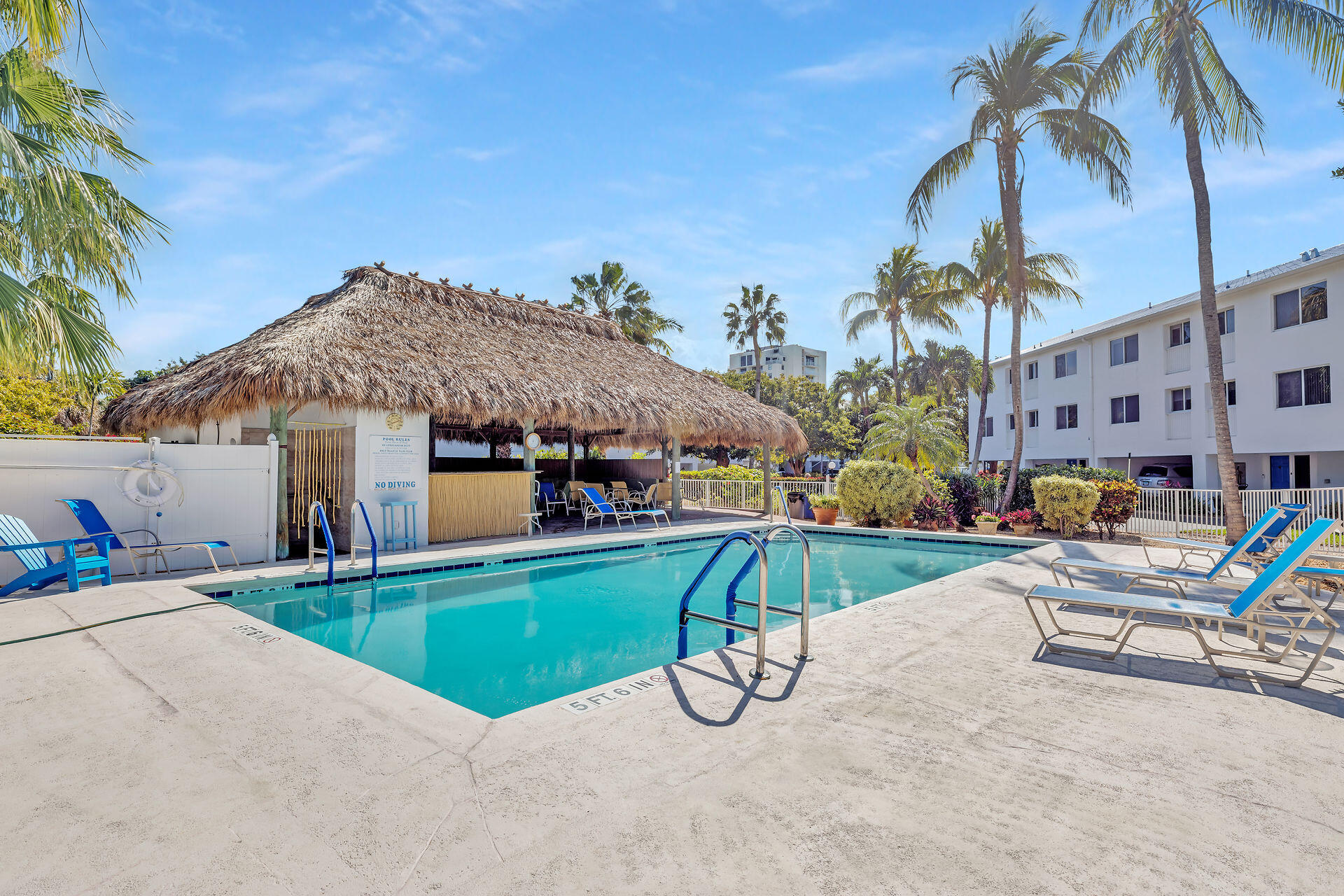 95 Coco Plum Drive, Unit 5A Marathon, FL 33050 - Photo 32 of 34 a view of a house with a patio