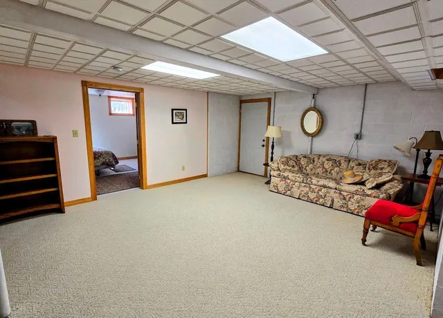 $415,000 | 2047 60th Avenue, Pipestone, MN 56164