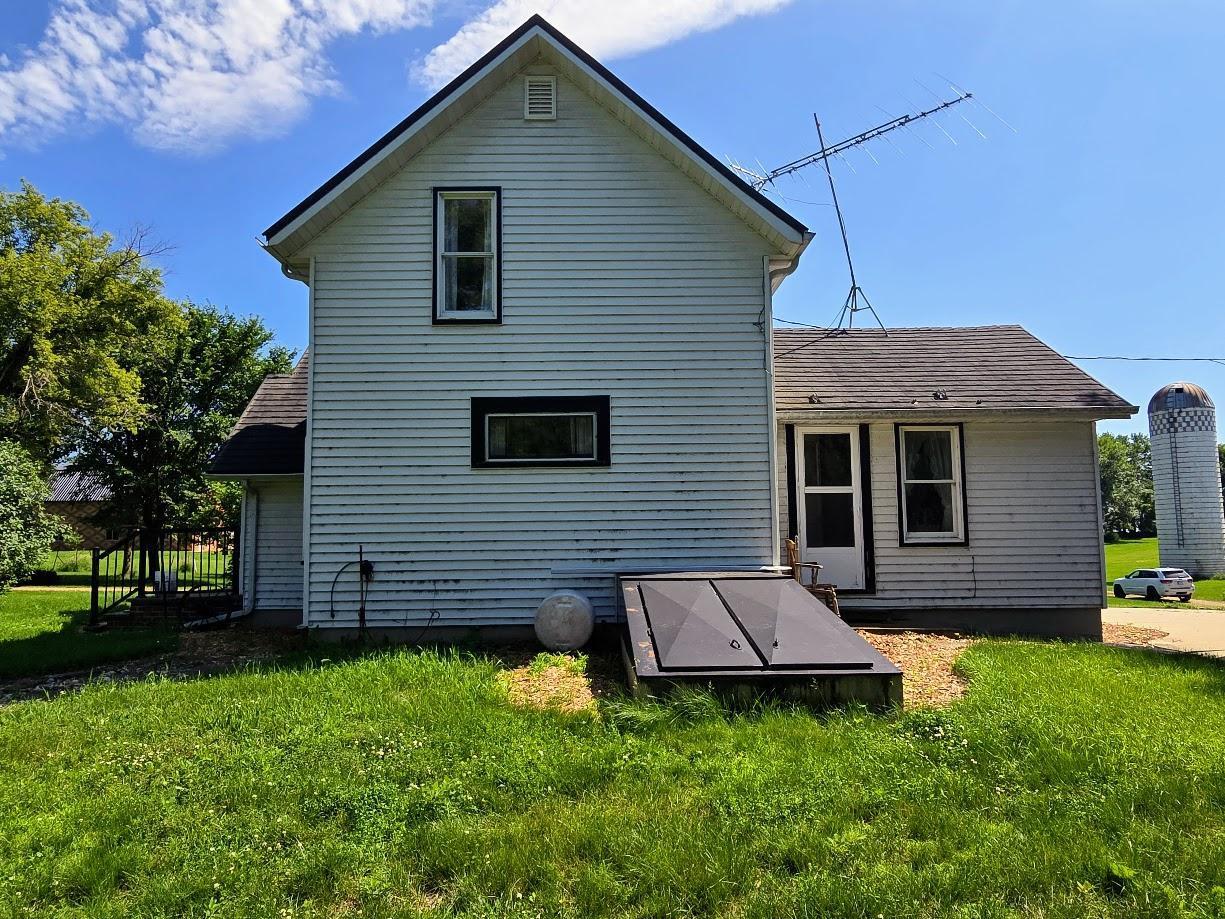 2047 60th Avenue Pipestone, MN 56164 - Photo 40 of 63