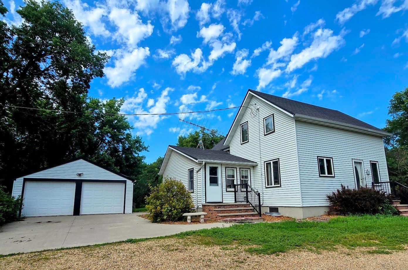 2047 60th Avenue Pipestone, MN 56164 - Photo 4 of 63