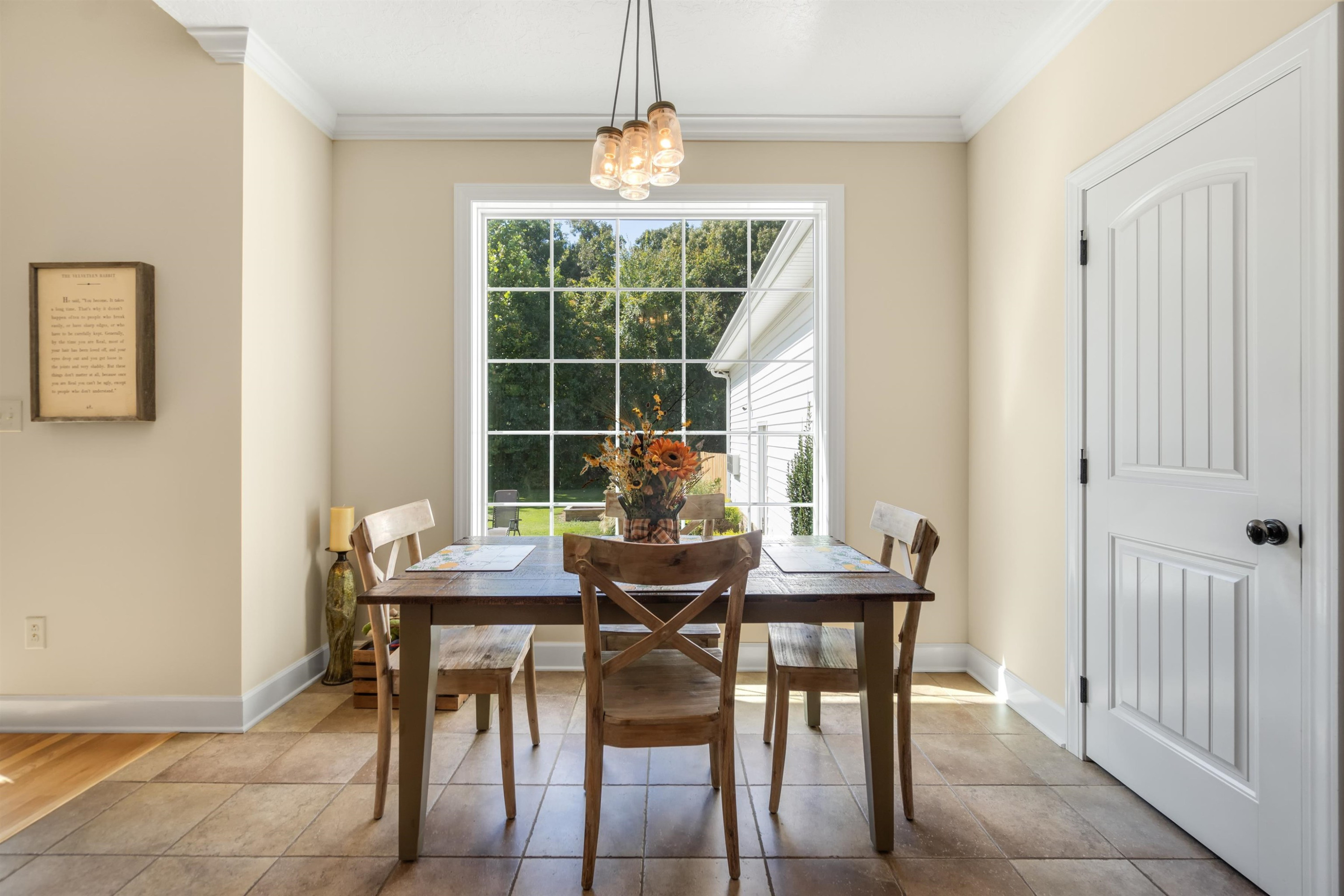7910 Old Stage Road Huntingdon, TN 38344 - Photo 8 of 24 a view of a dining room with furniture and window