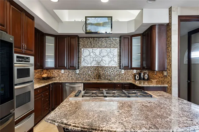 $8,500 | 1314 Pacific Coast Highway, Unit D, Huntington Beach, CA 92648