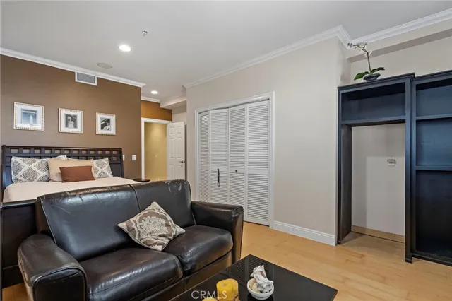 $8,500 | 1314 Pacific Coast Highway, Unit D, Huntington Beach, CA 92648