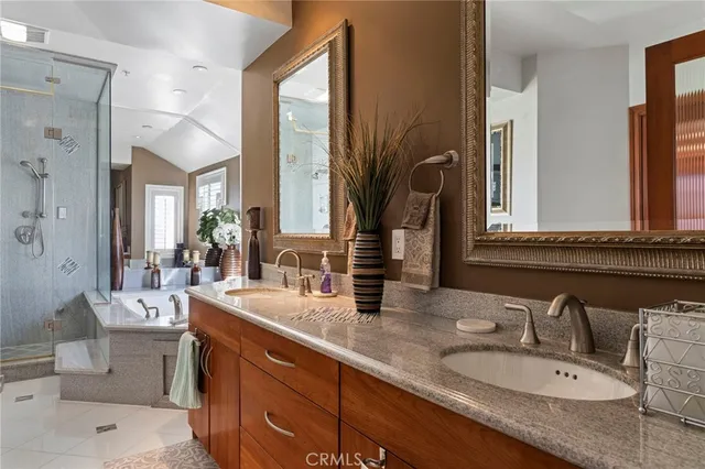 $8,500 | 1314 Pacific Coast Highway, Unit D, Huntington Beach, CA 92648