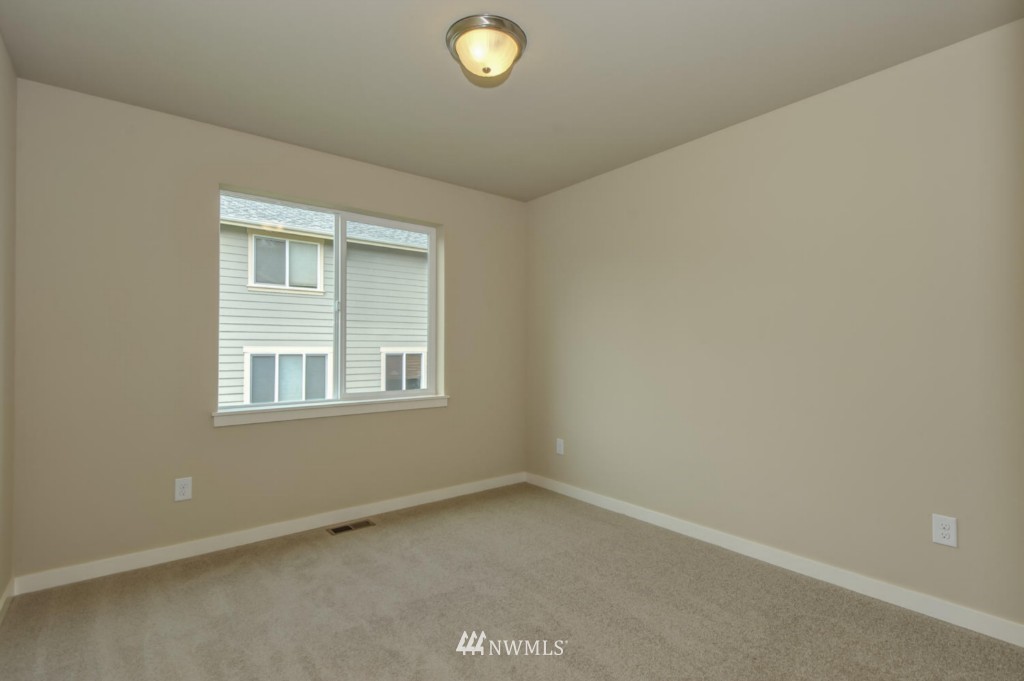 4722 Northeast 3rd Place, Unit 9 Renton, WA 98059 - Photo 11 of 15