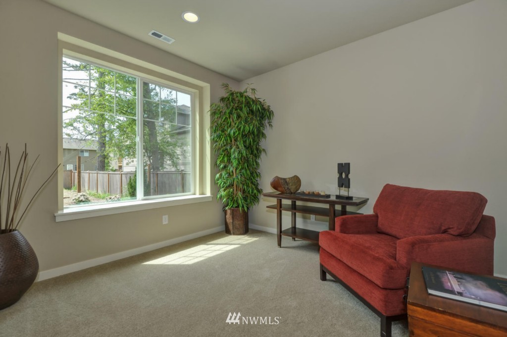 4722 Northeast 3rd Place, Unit 9 Renton, WA 98059 - Photo 7 of 15
