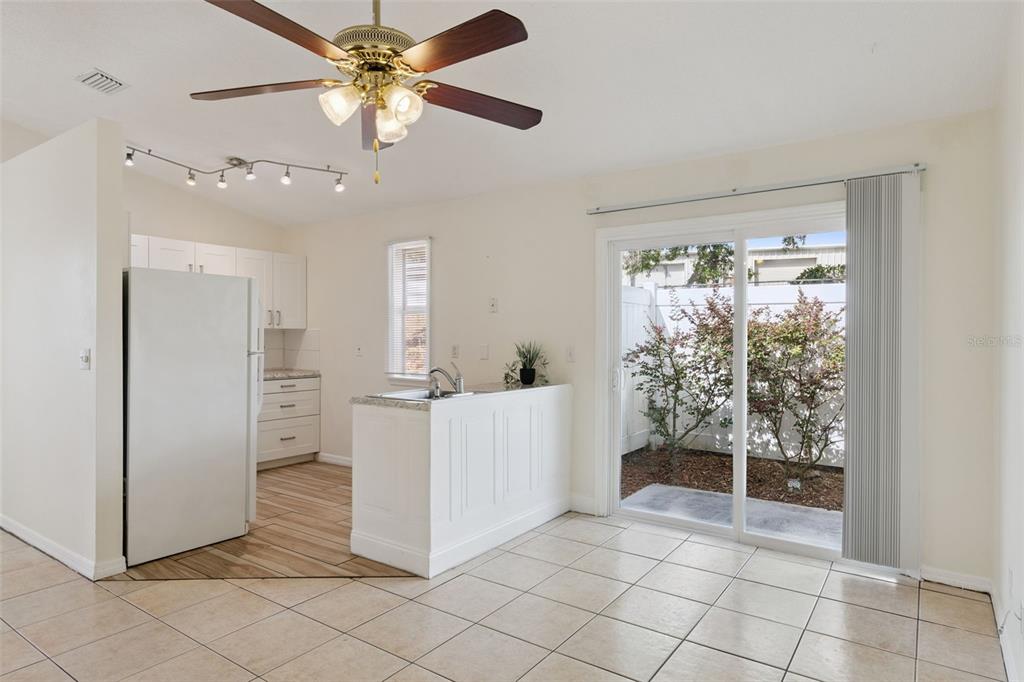 212 Ridge Crest Loop Minneola, FL 34715 - Photo 7 of 18