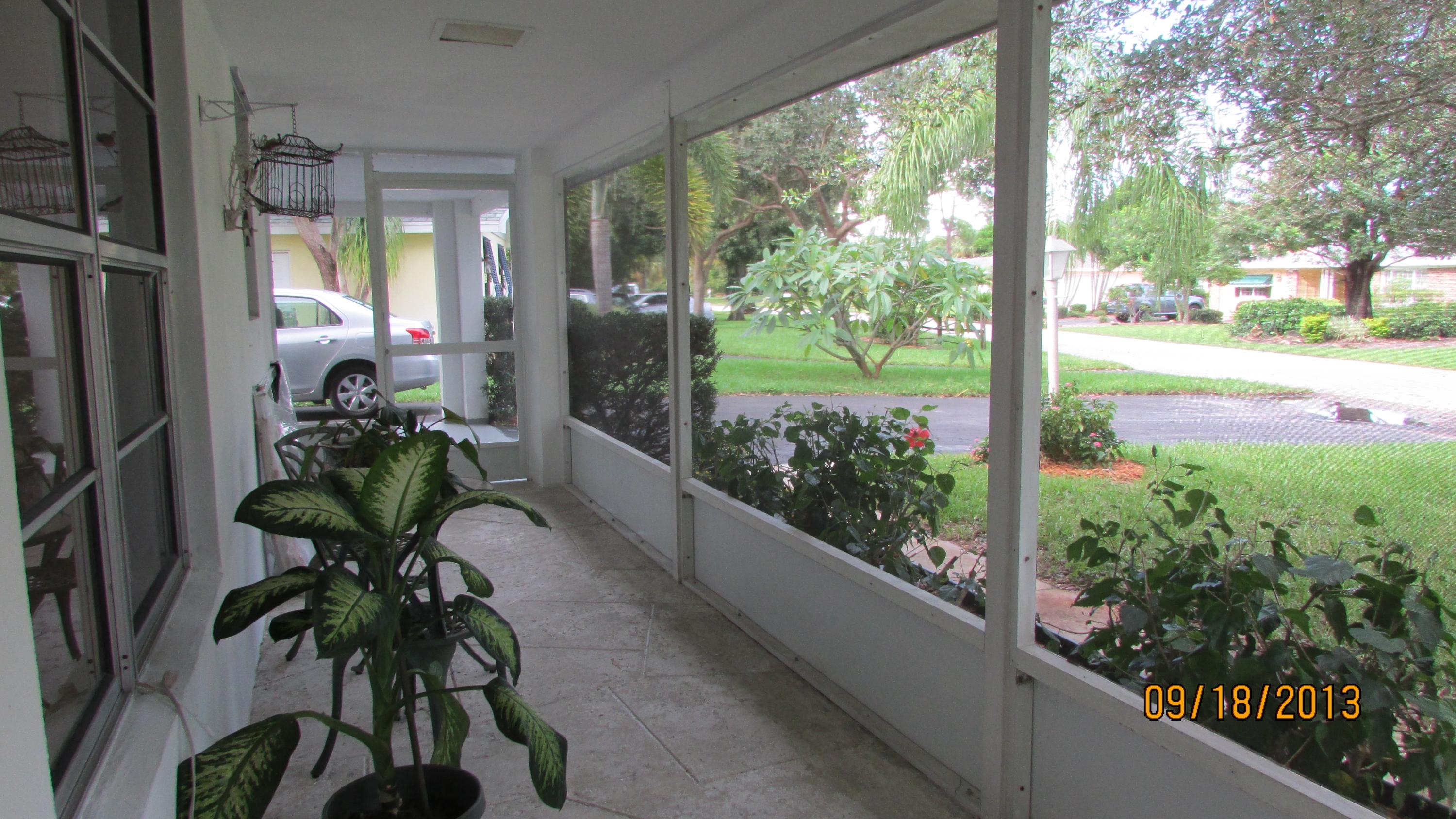118 Norfolk Road Jupiter, FL 33469 - Photo 3 of 9 IMG_0114