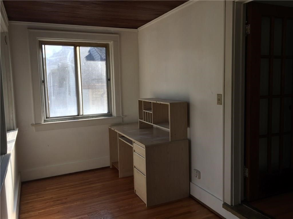 93 Scottsville Road Rochester, NY 14611 - Photo 11 of 17 2nd floor enclosed porch