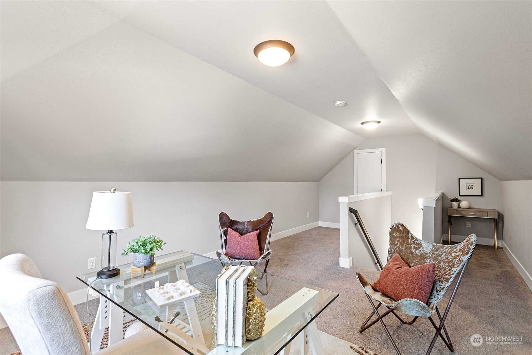 11317 Southeast 162nd Street Renton, WA 98055 - Photo 33 of 33 a living room with furniture