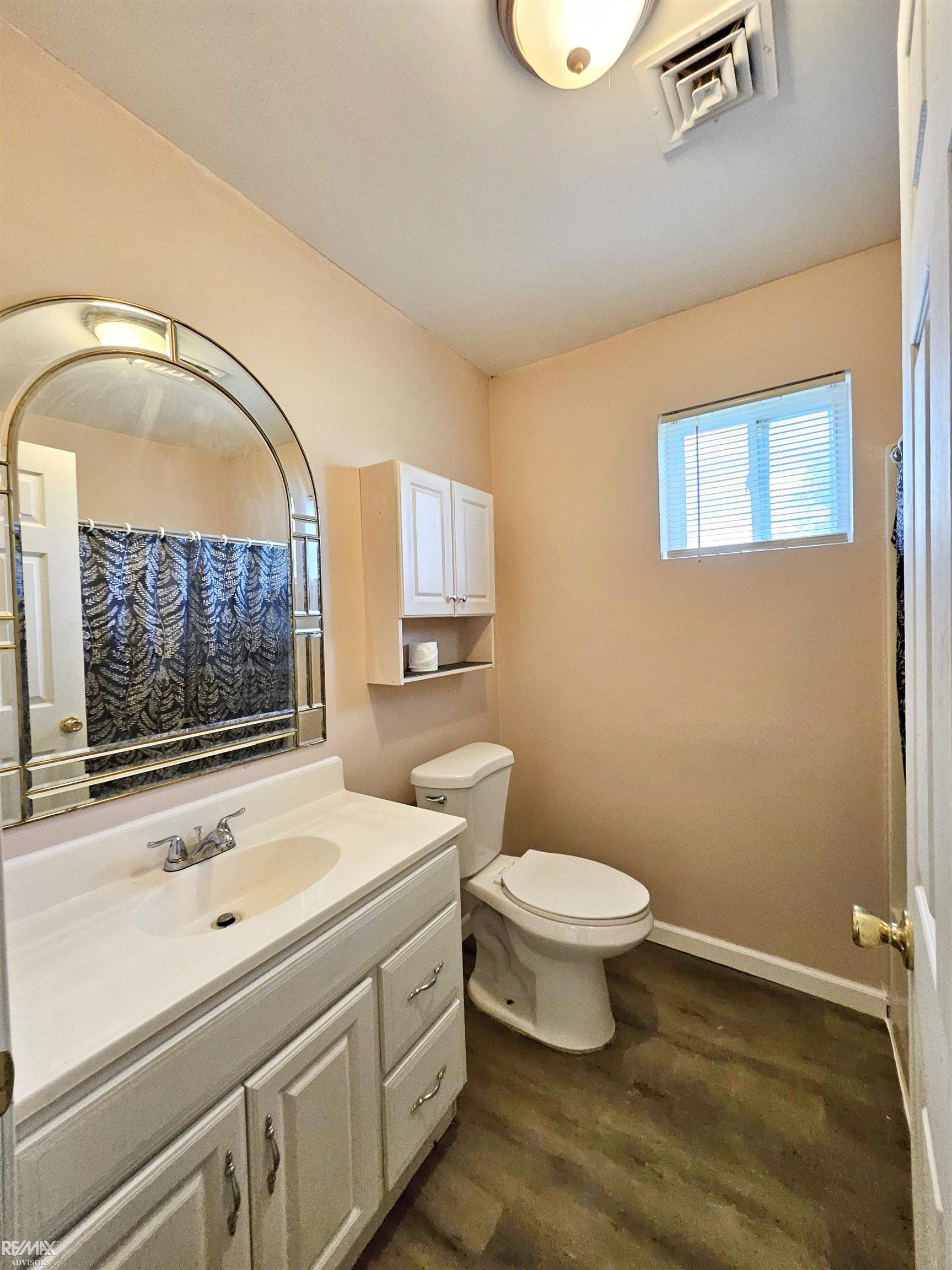 17500 22 Mile Road Macomb, MI 48044 - Photo 12 of 29 50124800-11.JPG
