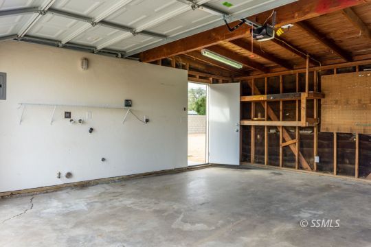 309 North Florence Street Ridgecrest, CA 93555 - Photo 26 of 31 a view of an empty room